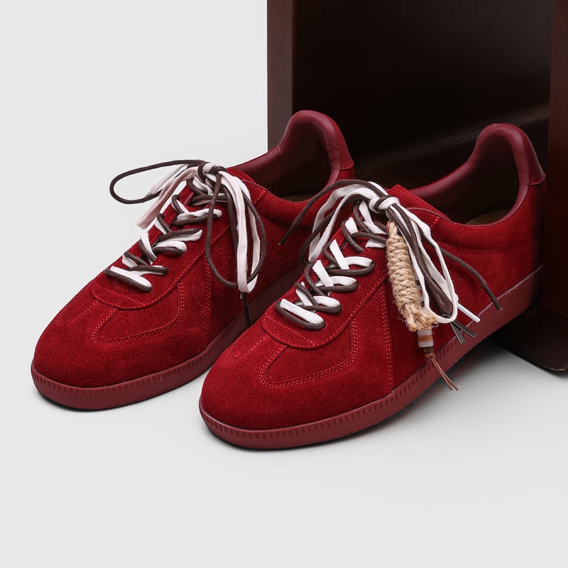High Quality Light Luxury Men  - Men Shoes Must Have ulasan dan harga