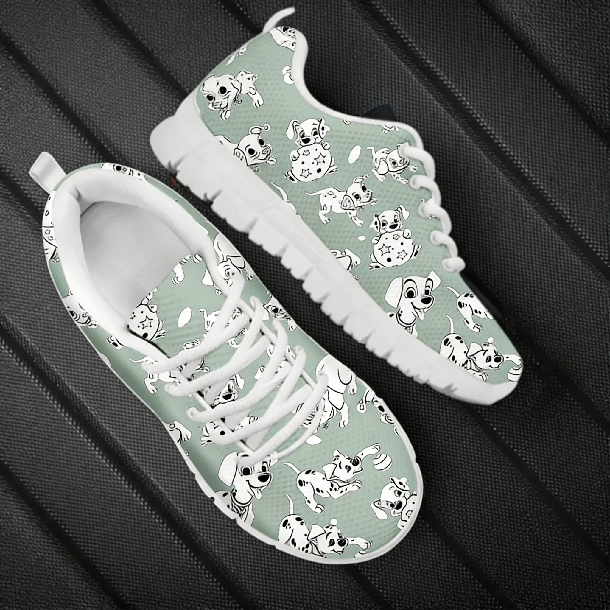 Dalmatian Dog Cute Pattern Wom - Men'S Shoes Black And White ulasan dan harga